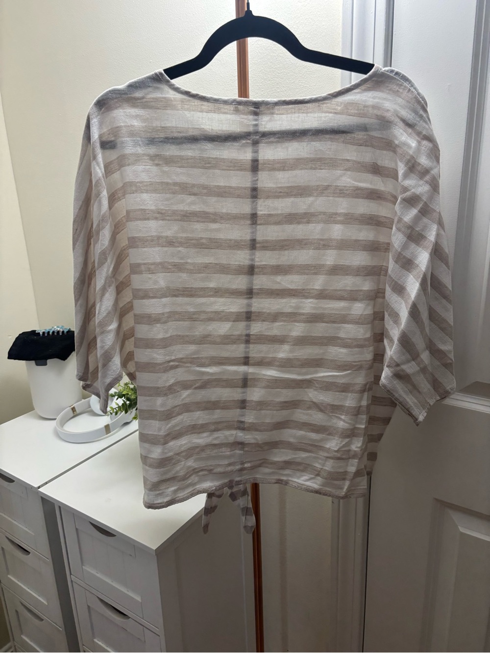 beachlunchlounge Taupe and Cream Striped Linen Tee - Picture 3 of 3